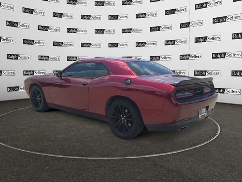 Used 2018 Dodge Challenger SXT w/ Blacktop Package RWD image 4