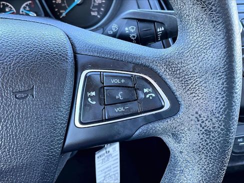 Used 2018 Ford Focus SE image 21