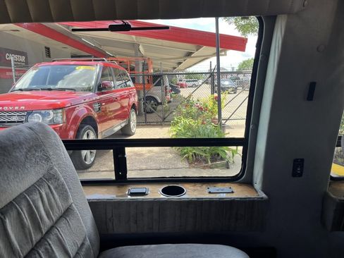 Used 1997 Chevrolet Express 1500 image 37