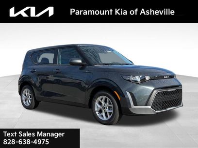 New 2025 Kia Soul LX