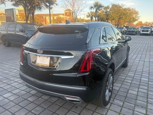 Certified 2025 Cadillac XT5 Premium Luxury image 6