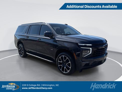 New 2026 Chevrolet Suburban RST w/ Comfort Package image 1