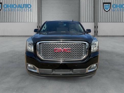 Used 2017 GMC Yukon Denali AWD/4WD image 2