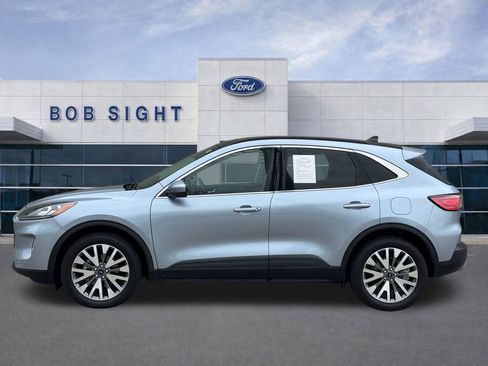 Used 2022 Ford Escape Titanium w/ Class II Trailer Tow Package AWD/4WD image 38