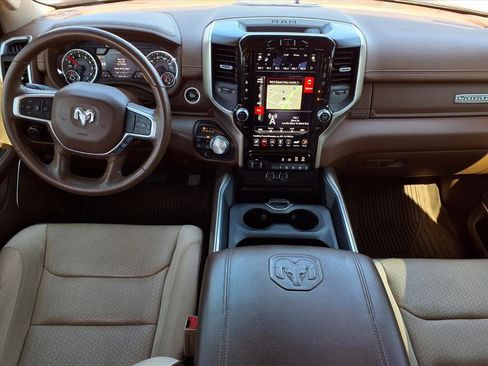 Used 2021 RAM 1500 Laramie image 12