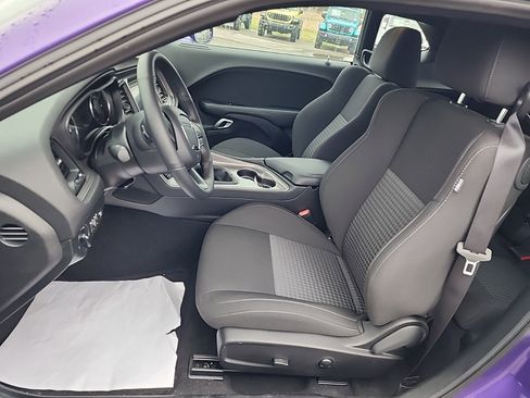 Used 2023 Dodge Challenger R/T image 23