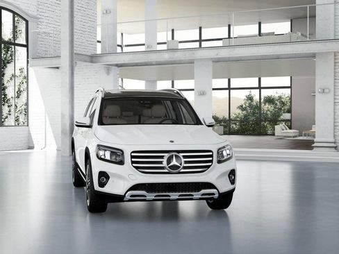 New 2026 Mercedes-Benz GLB 250 GLB 250 image 8