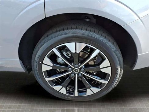 New 2026 Volvo XC60 B5 Plus w/ Protection Package Premier AWD/4WD image 7