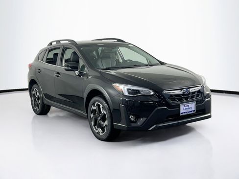 Used 2023 Subaru Crosstrek 2.5i Limited AWD/4WD image 3