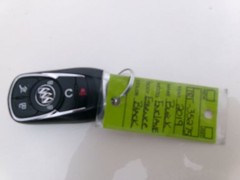 Used 2019 Buick Enclave Essence w/ LPO, Luxury Package image 20