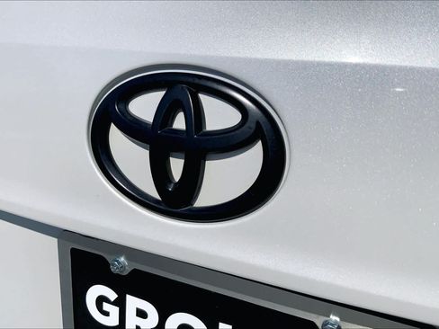 Used 2023 Toyota Highlander XSE FWD image 30