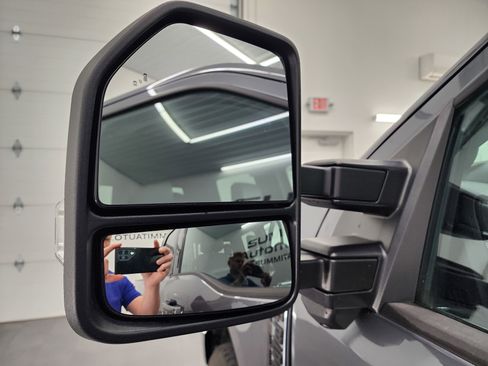 Used 2023 Ford F350 Lariat AWD/4WD image 34