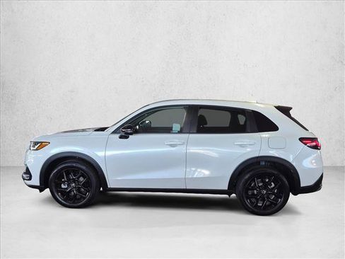 Used 2024 Honda HR-V Sport image 9