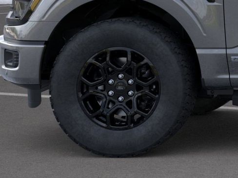 New 2026 Ford F150 XLT w/ Equipment Group 302A MID image 19