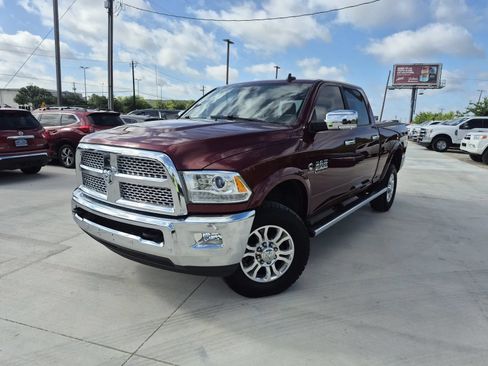 Used 2018 RAM 2500 Laramie AWD/4WD image 1
