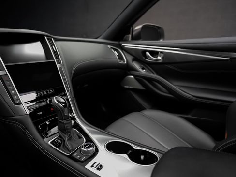 Used 2019 INFINITI Q60 3.0t Luxe AWD/4WD image 43