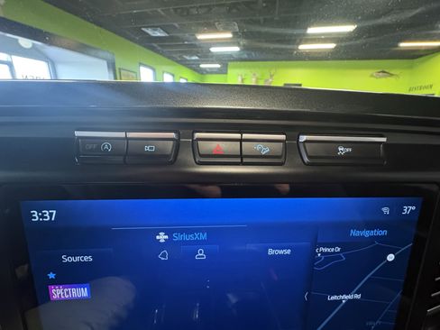 Used 2021 Ford F150 XLT w/ Equipment Group 302A High image 39