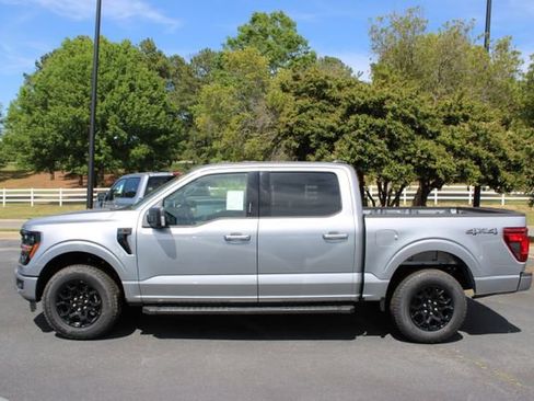 New 2026 Ford F150 XLT w/ Equipment Group 302A MID AWD/4WD image 13