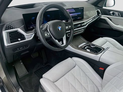 Used 2026 BMW X5 sDrive40i RWD image 9