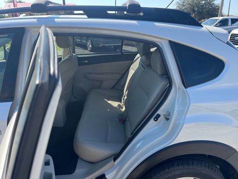 Used 2014 Subaru Crosstrek 2.0i Limited image 12