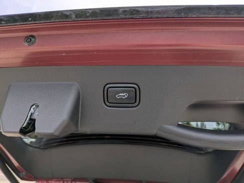 Certified 2025 Kia Sportage SX FWD image 13