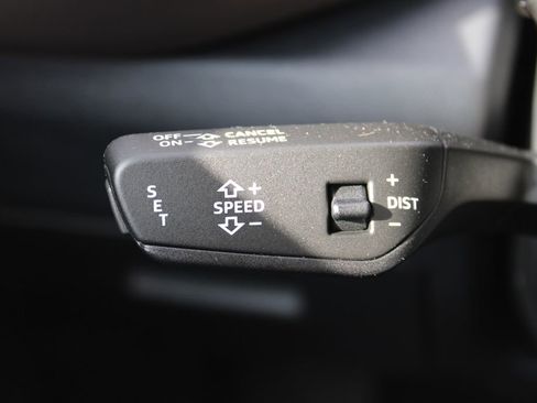 New 2025 Audi Q5 Premium Plus image 28