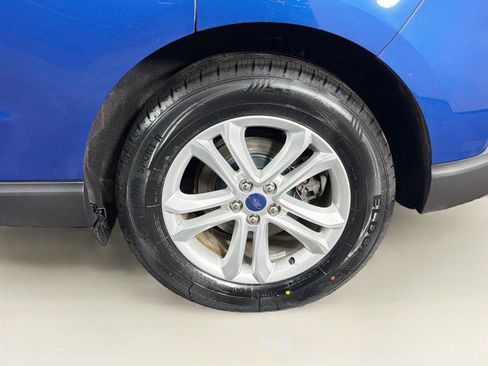 Used 2020 Ford Edge SEL w/ Convenience Package AWD/4WD image 36