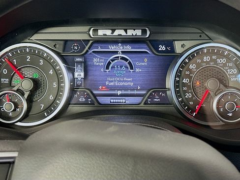 New 2026 RAM 1500 Express AWD/4WD image 12
