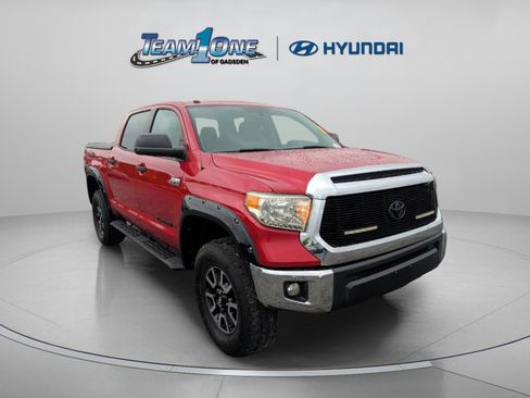 Used 2015 Toyota Tundra SR5 w/ TRD Off Road Package AWD/4WD image 1