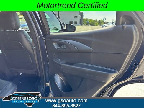 Used 2021 Chevrolet TrailBlazer LT w/ Sun and Liftgate Package AWD/4WD image 19