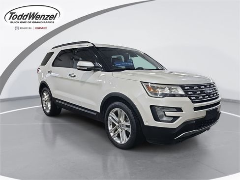 Used 2017 Ford Explorer Limited w/ Equipment Group 301A image 1