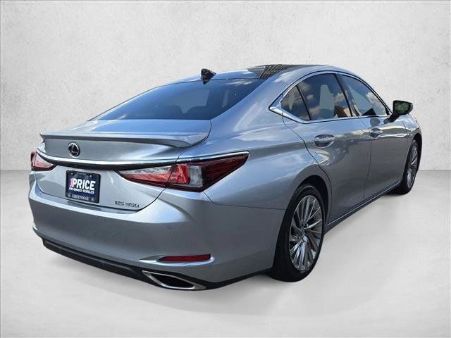Used 2023 Lexus ES 350 Ultra Luxury w/ Accessory Package (Z2) FWD image 5