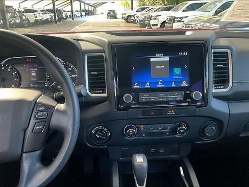 Certified 2022 Nissan Frontier SV image 6