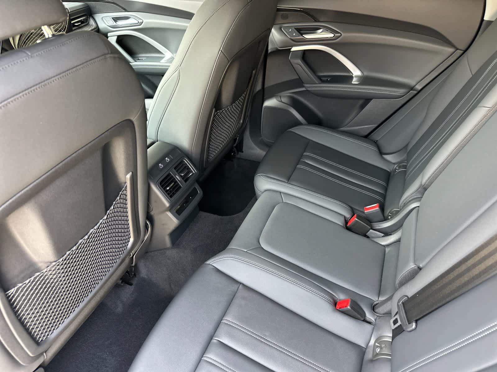 Used 2025 Audi Q5 Premium AWD/4WD image 4