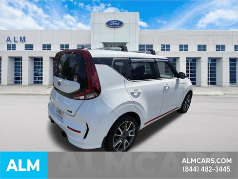 Used 2020 Kia Soul GT-Line FWD image 6