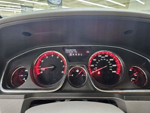 Used 2013 GMC Acadia SLT FWD image 32