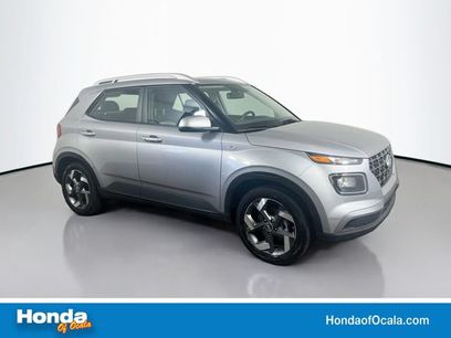 Used 2025 Hyundai Venue SEL