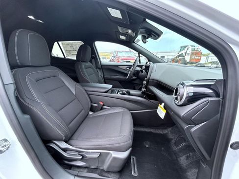 New 2026 Chevrolet Blazer EV LT image 15