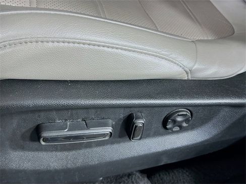 Used 2021 Honda CR-V EX-L image 15