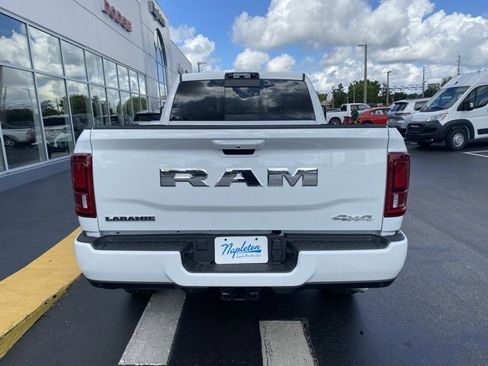 New 2025 RAM 2500 Laramie image 7