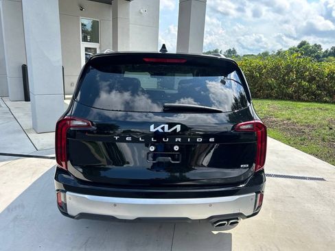 Certified 2024 Kia Telluride S w/ S Sunroof Package AWD/4WD image 11