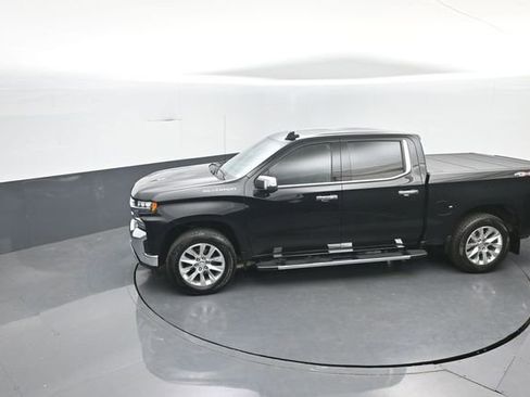Used 2021 Chevrolet Silverado 1500 LTZ w/ Technology Package AWD/4WD image 28