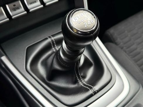 Used 2023 Toyota GR86 image 18