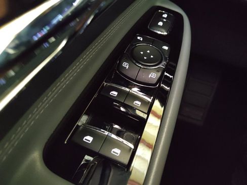 Used 2022 Lincoln Corsair FWD image 27