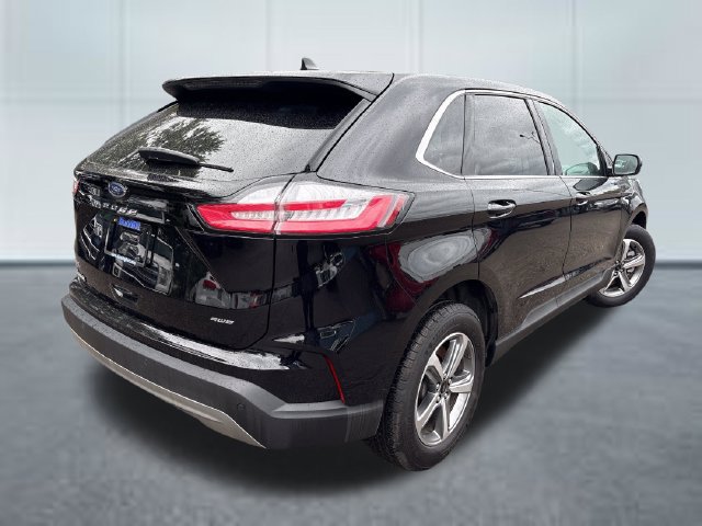 Used 2023 Ford Edge SEL w/ Convenience Package AWD/4WD image 4