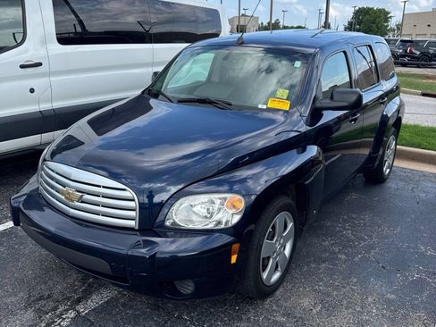 Used 2009 Chevrolet HHR LS FWD image 1