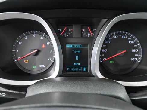 Used 2015 Chevrolet Equinox LT image 34