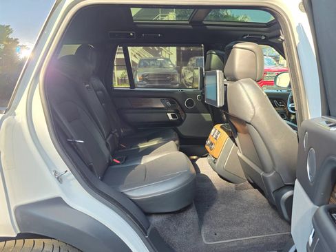 Used 2018 Land Rover Range Rover Long Wheelbase Supercharged AWD/4WD image 38
