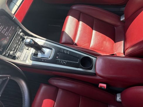 Used 2017 Porsche 718 Cayman image 22