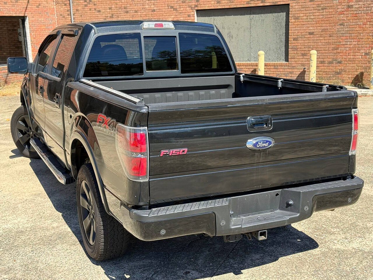 Used 2014 Ford F150 FX4 w/ FX Appearance Package AWD/4WD image 12